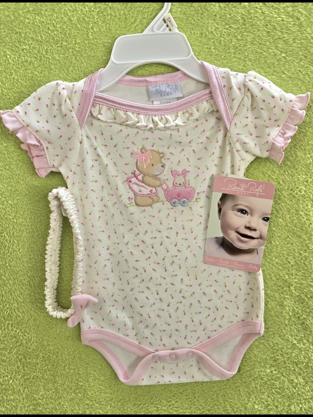 NWT 0-3M GIRLS- ROMPER - CREEPER & HEADBAND PINK FLORAL + MOMMY + BABY BEAR (2)